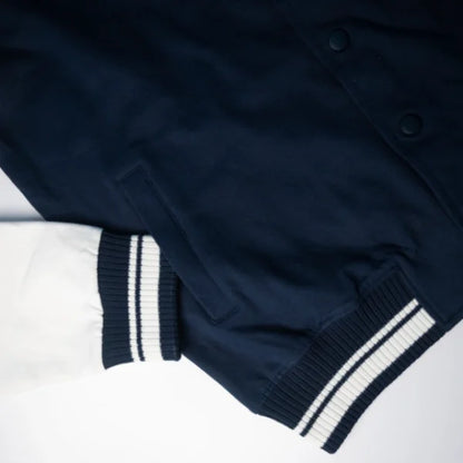 Classic Varsity Jacket - The Perfect Blend of Comfort & Style