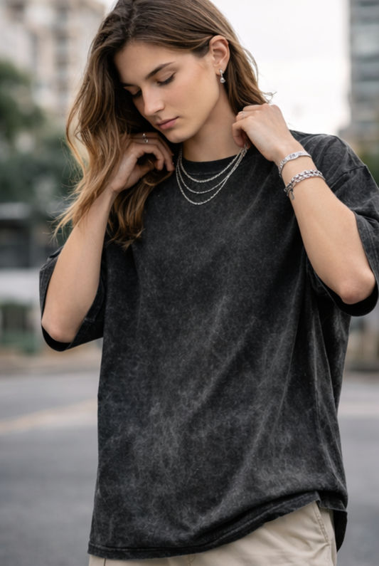 Evo Vogue Black Acid Wash Oversized Tee – Relaxed Luxury Street Fit